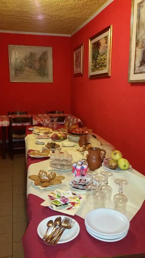 B&B Meddie Tiana Zewnętrze zdjęcie